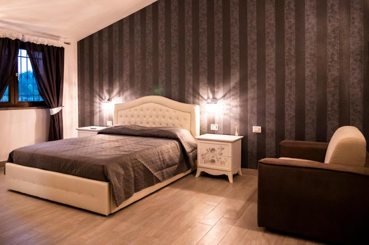 Le Rose Bed and Breakfast Nettuno Eksteriør billede