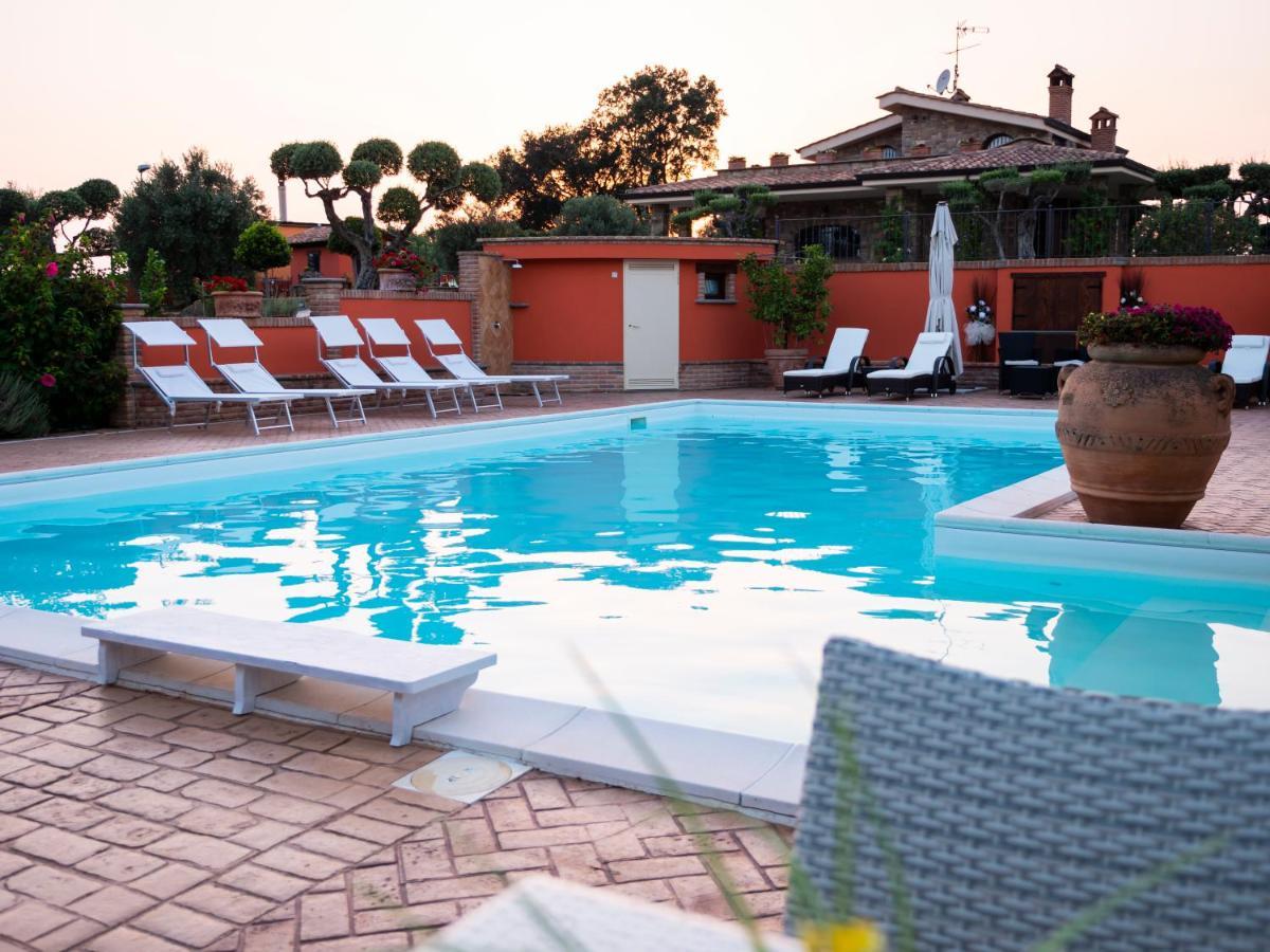 Le Rose Bed and Breakfast Nettuno Eksteriør billede
