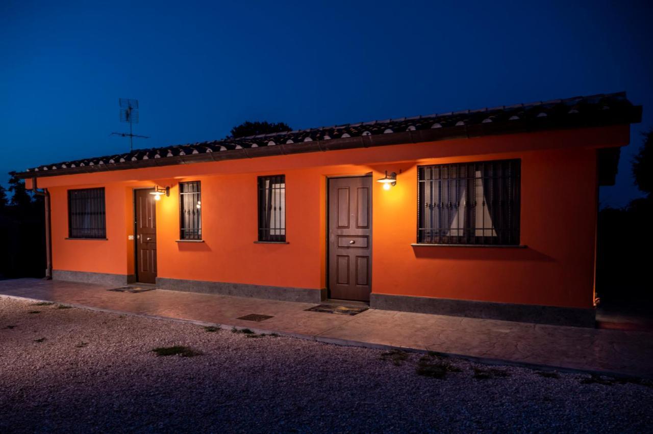 Le Rose Bed and Breakfast Nettuno Eksteriør billede