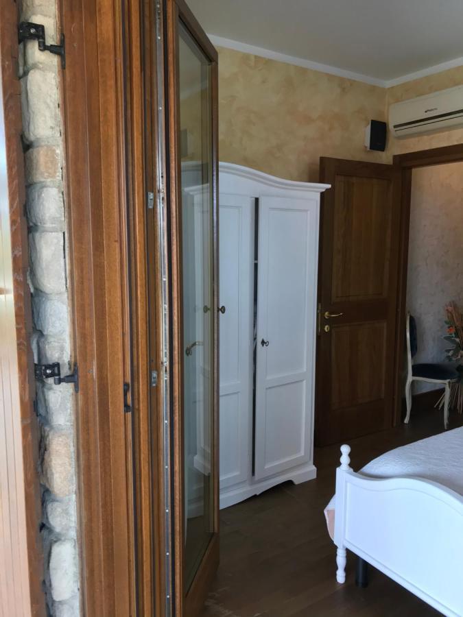 Le Rose Bed and Breakfast Nettuno Eksteriør billede